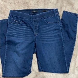 Pull on Skinny Jeans